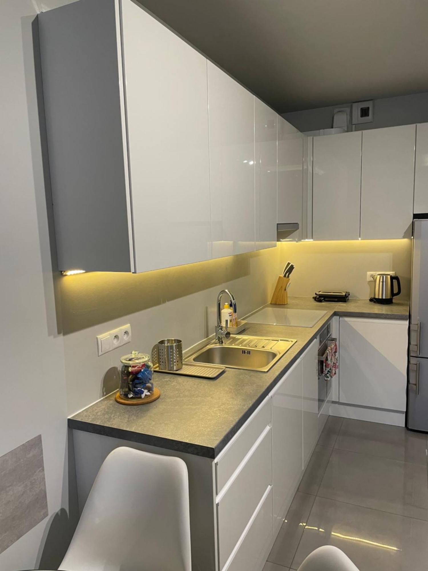 Wenecjanska Comfort Apartment, Free Parking, Self Check-In 24H 波兹南 外观 照片